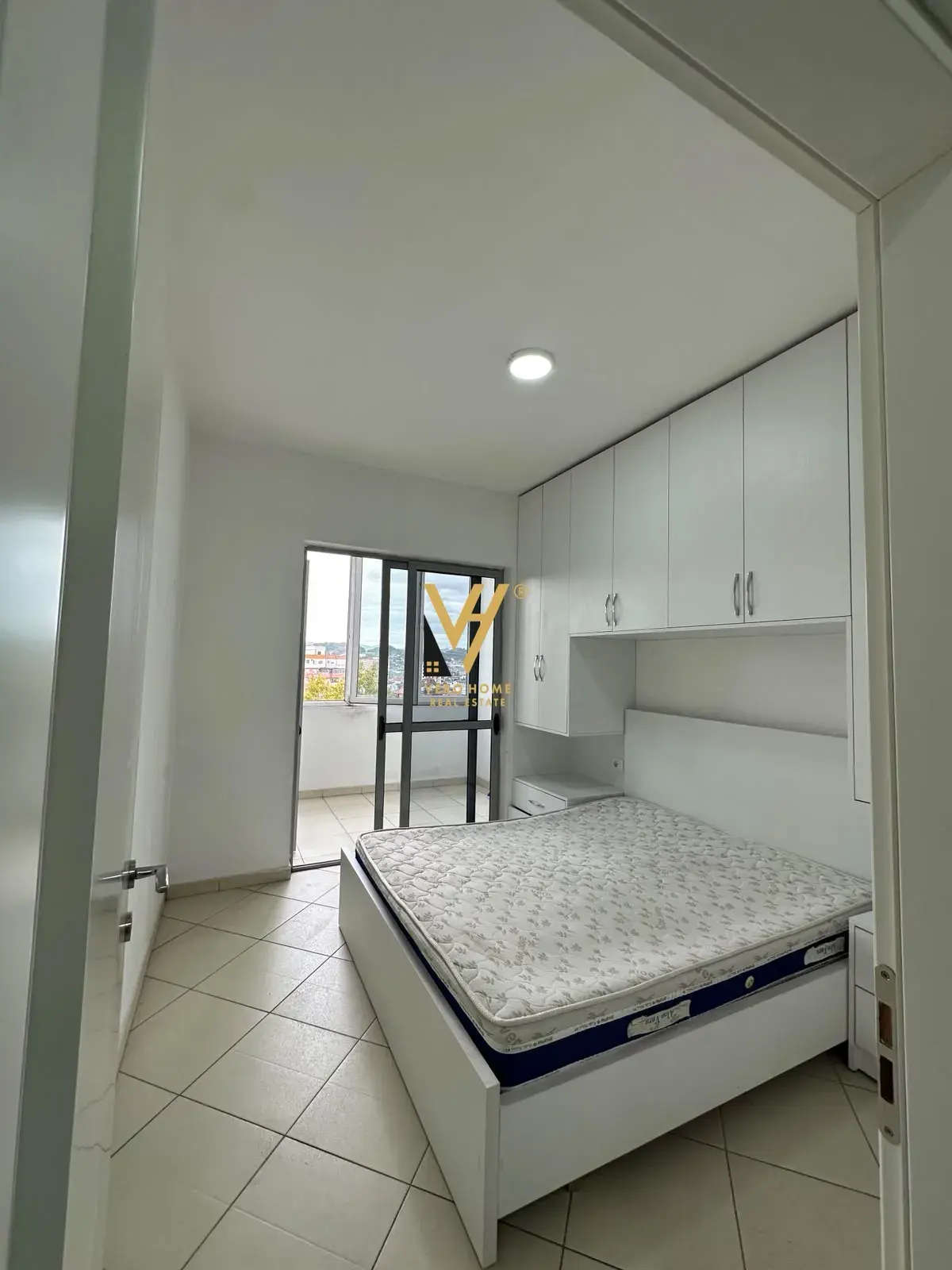 Badezimmer, Wohnung 1+1 zu verkaufen in Tirana