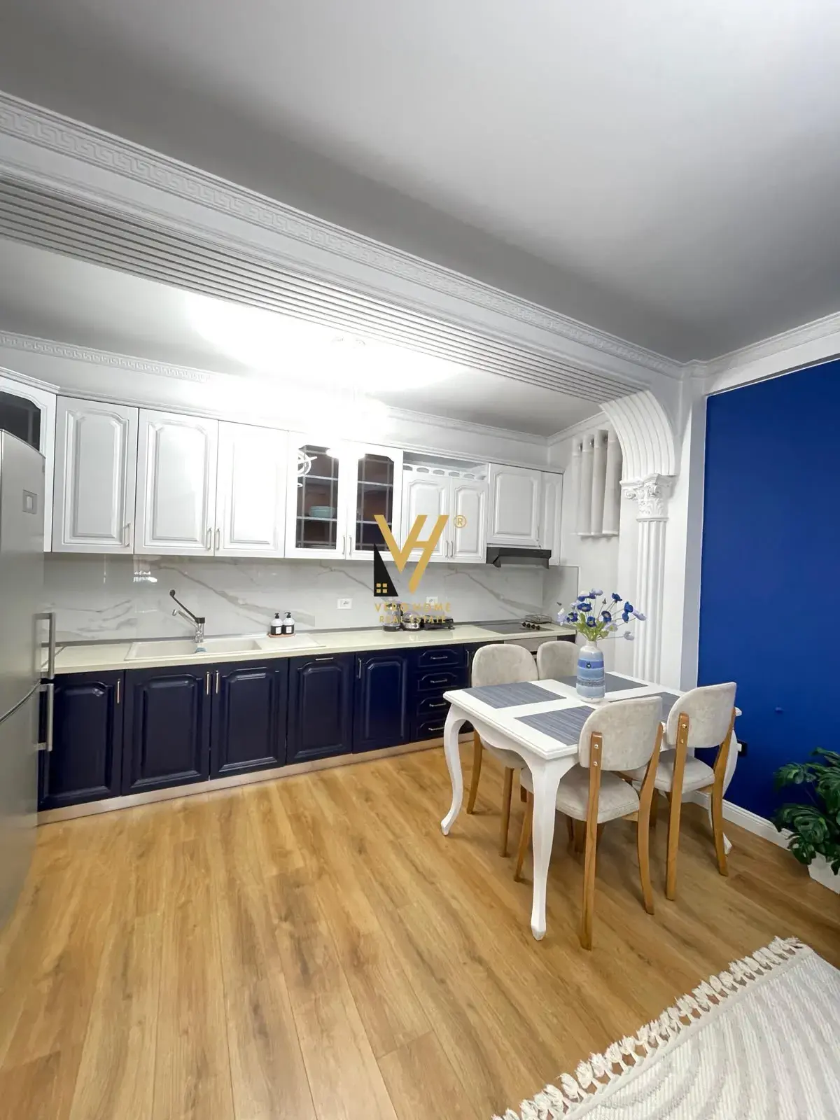Dhoma e gjumit, apartament 1+1 në shitje në Tiranë