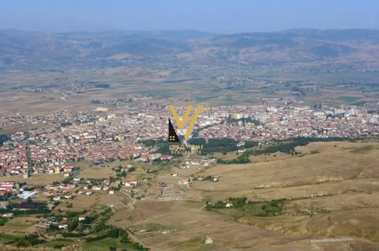 Grundstück, Sonstiges Grundstück 4.764 m² zu verkaufen in Korça