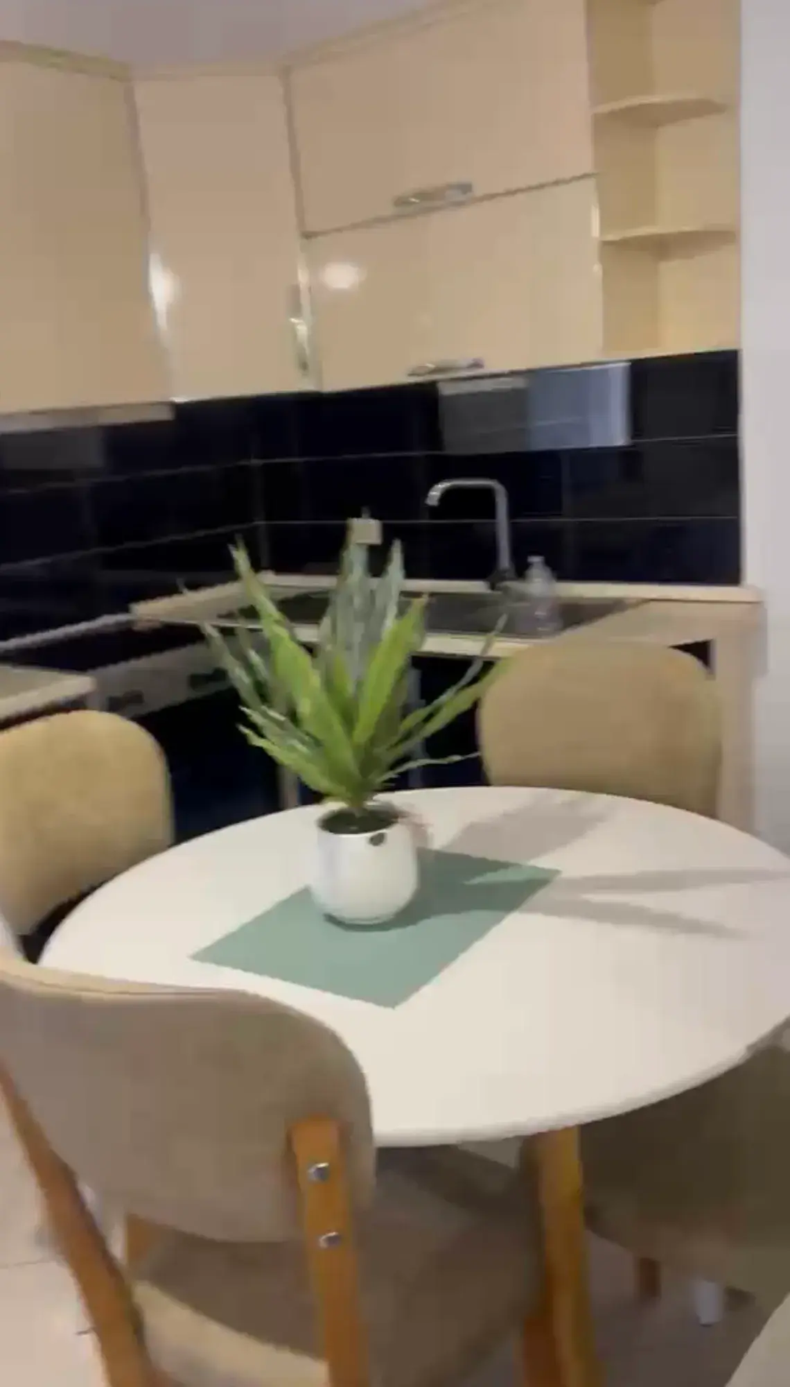 Cucina, appartamento 2+1 in affitto a Tirana