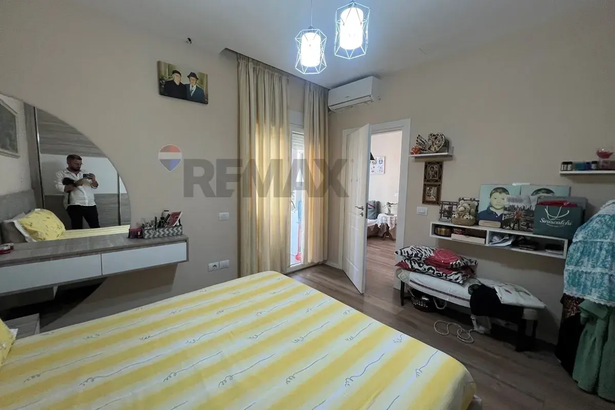Banjo, apartament 2+1 në shitje në Vlorë
