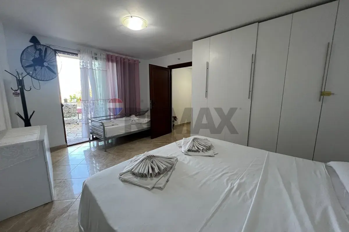 Badezimmer, Villa 6+2 zu vermieten in Uji i Ftohtë, Vlora