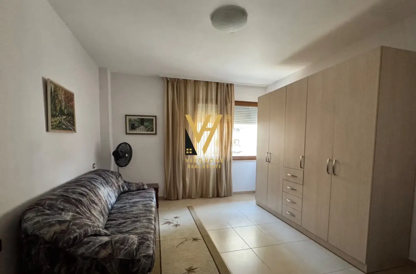 Camera da letto, appartamento 2+1 in affitto a Rruga e Durrësit, Tirana