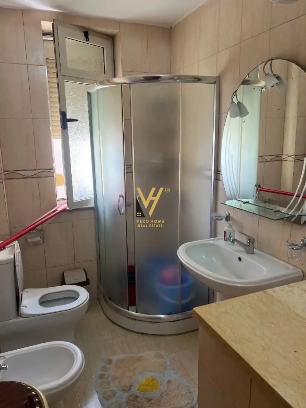 Banjo, apartament 2+1 me qira në 21 Dhjetori, Tiranë