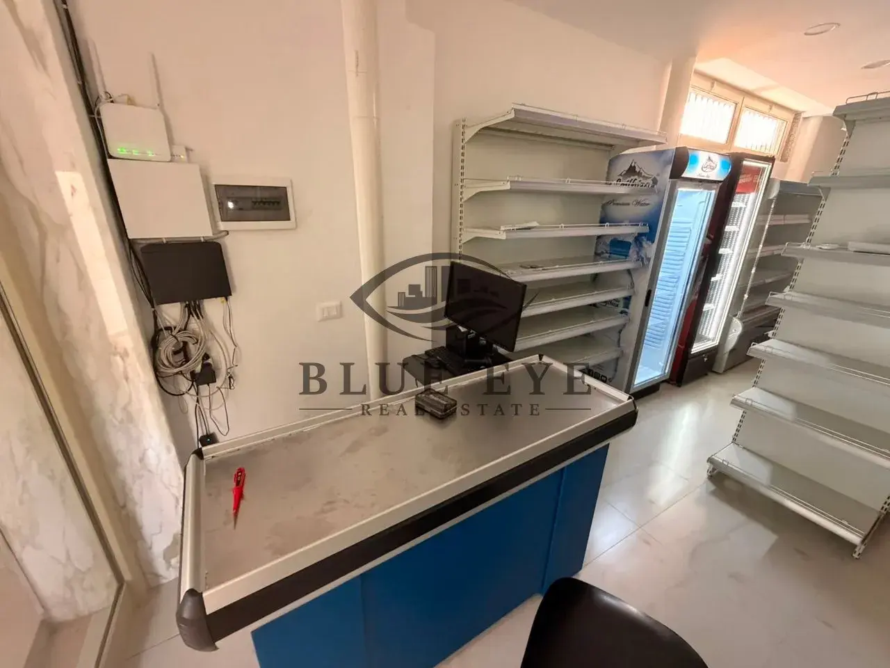 Innenansicht, Ladenlokal 60 m² zu vermieten in Durrës