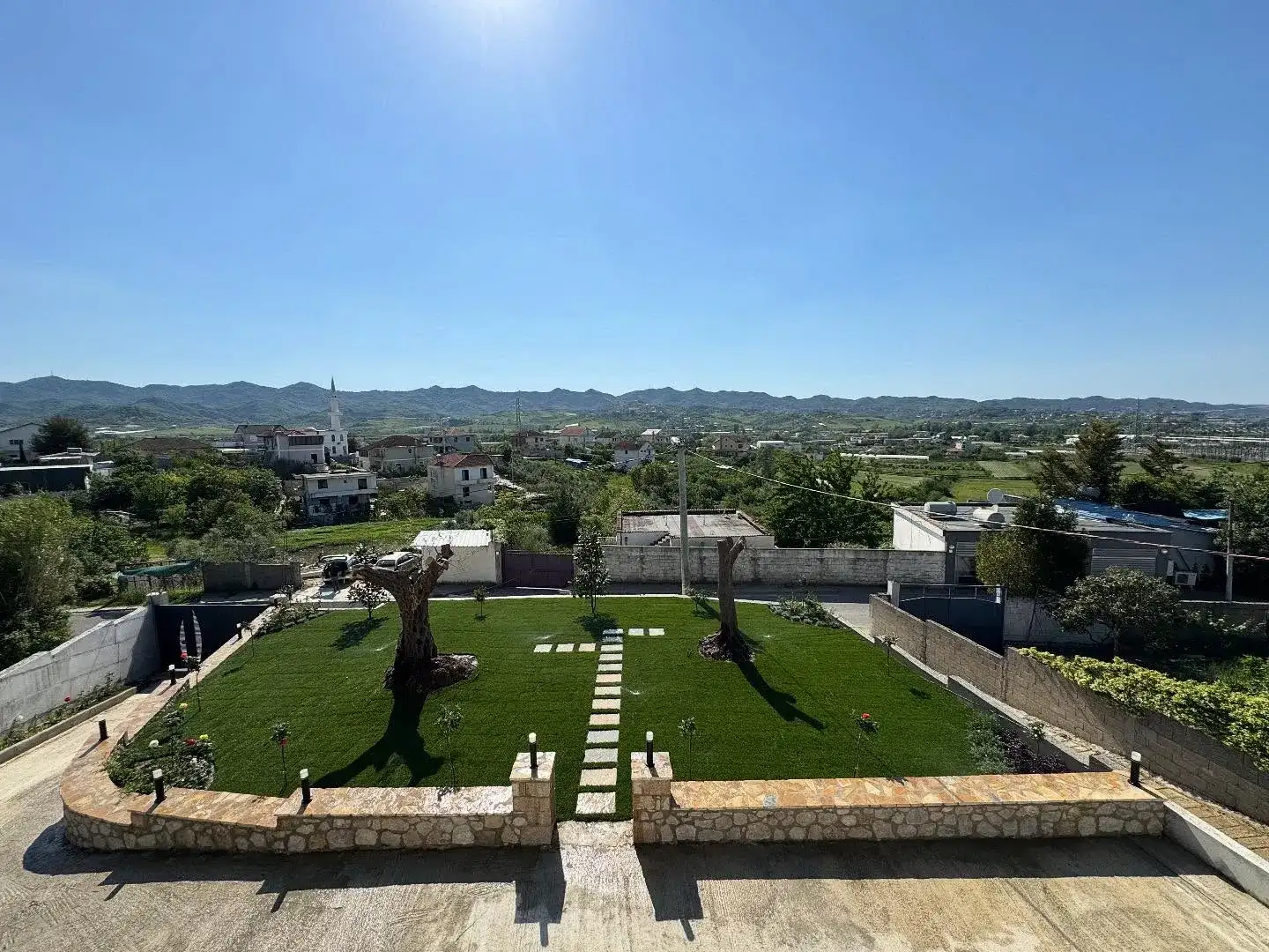 Foto — Garden Care Shehi (1)