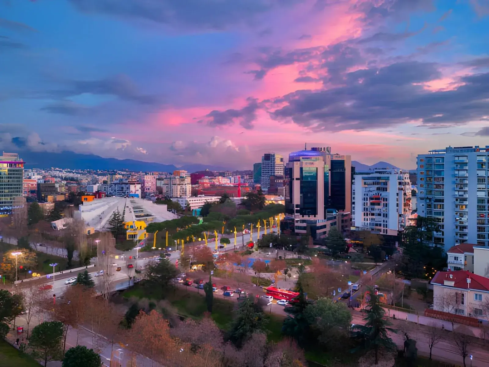 Astiri në Tiranë: çmimet e apartamenteve, qiraja dhe jetesa në 2026